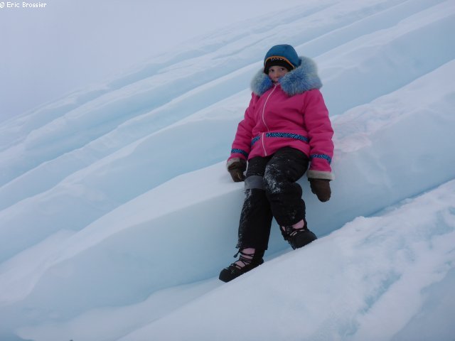 043 Leonie sur un iceberg