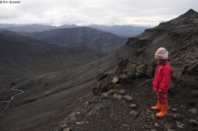 016 Leonie sur les hauteurs de Svartenhuk